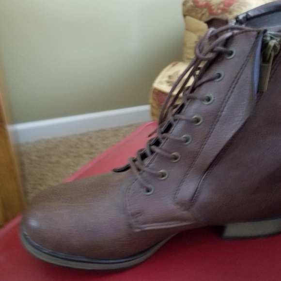 Shooties - Picture 3 of 6